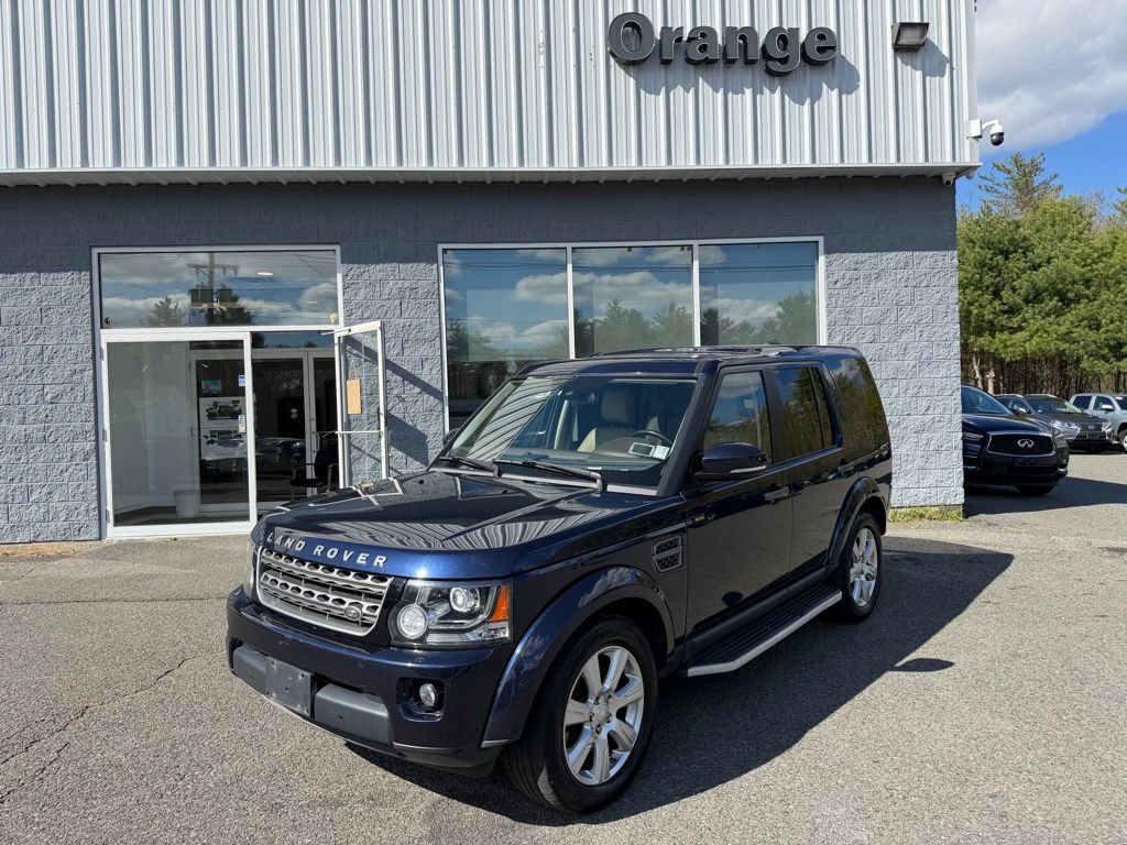 Used 2016 Land Rover LR4 HSE AWD/4WD image 3