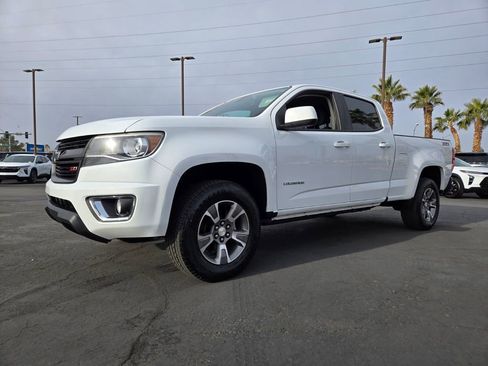 Used 2017 Chevrolet Colorado Z71 image 2