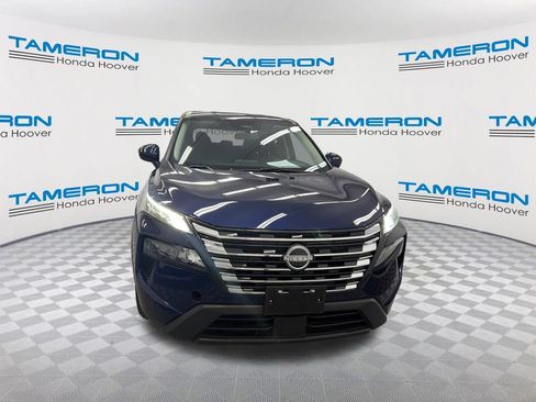 Used 2025 Nissan Rogue SV AWD/4WD image 8