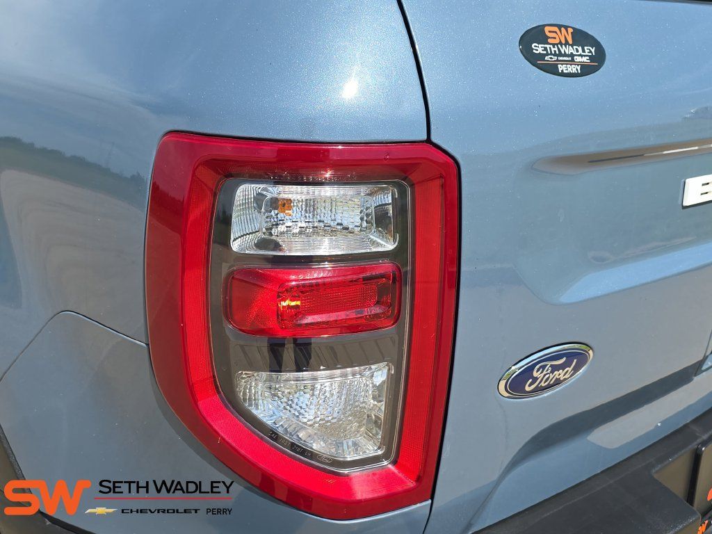 Used 2024 Ford Bronco Sport Outer Banks w/ Tech Package AWD/4WD image 34