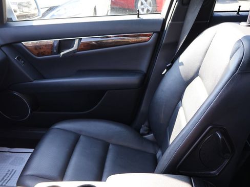 Used 2014 Mercedes-Benz C 250 Sedan image 36