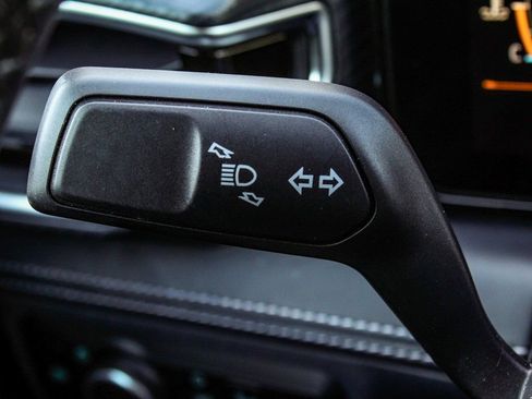 Used 2025 Ford Mustang Premium image 23