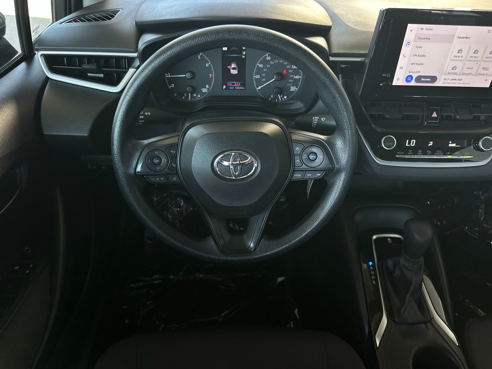Used 2024 Toyota Corolla LE FWD image 13