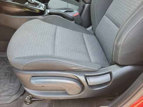 Used 2020 Kia Soul S FWD image 12