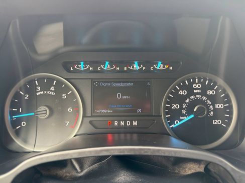 Used 2018 Ford F150 XLT w/ Equipment Group 302A Luxury AWD/4WD image 40