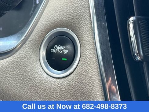 Used 2023 Chevrolet Traverse LS image 28