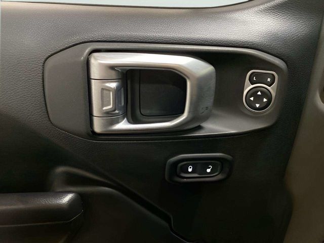 Used 2020 Jeep Wrangler Unlimited Sport S AWD/4WD image 26