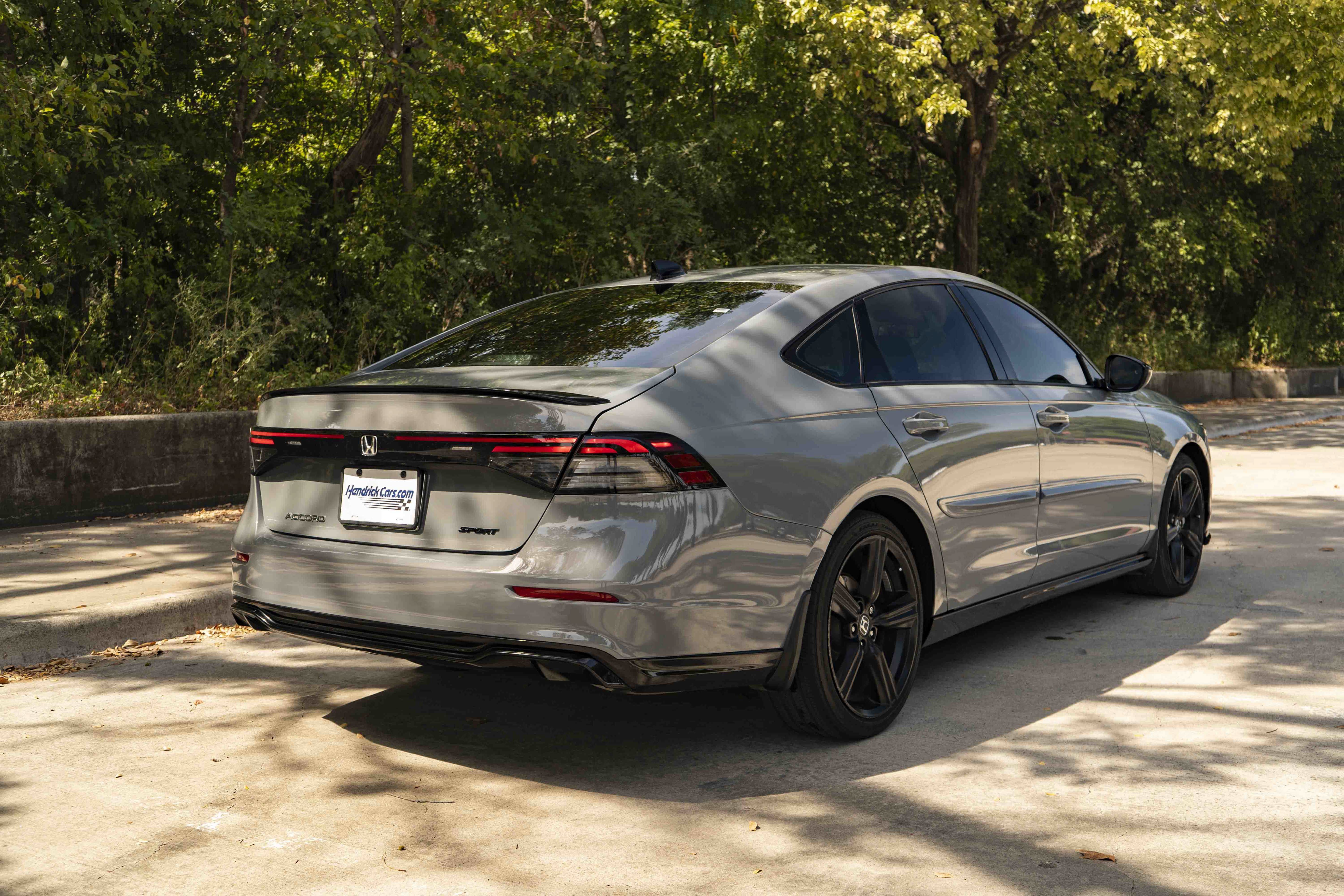 Used 2024 Honda Accord Sport image 9