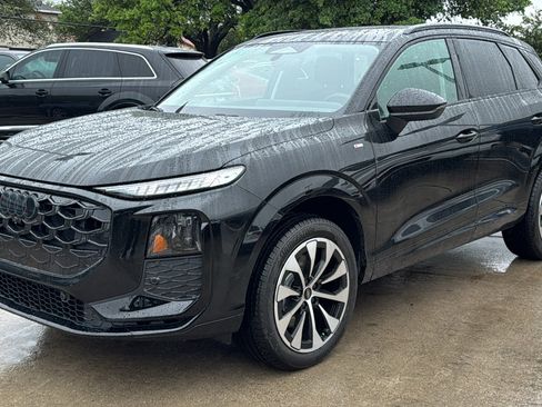 Used 2026 Audi Q3 quattro 2.0T AWD/4WD image 3