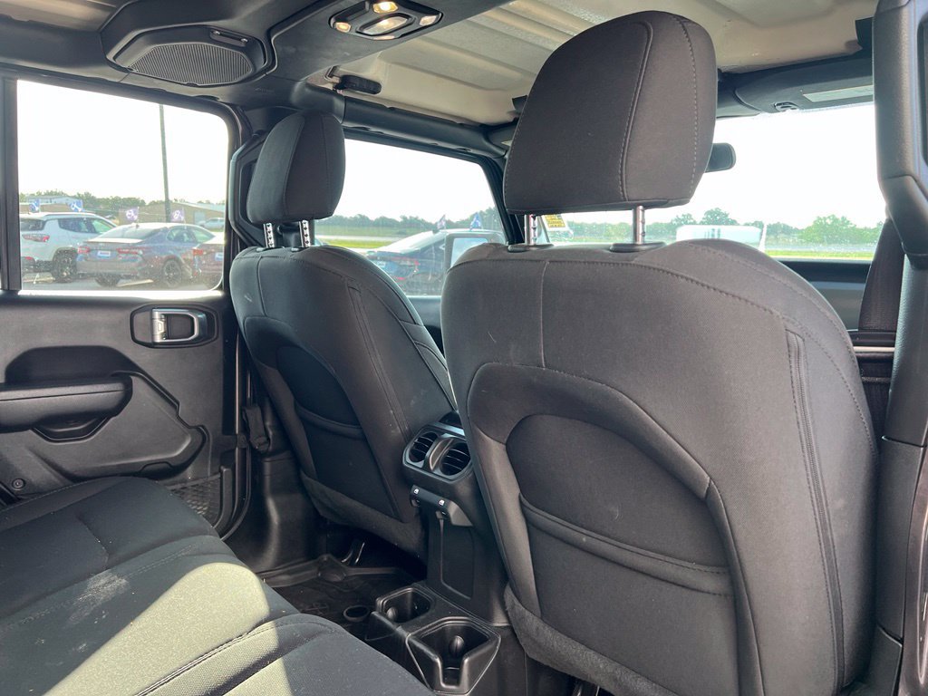 Used 2022 Jeep Wrangler Unlimited Sport AWD/4WD image 23