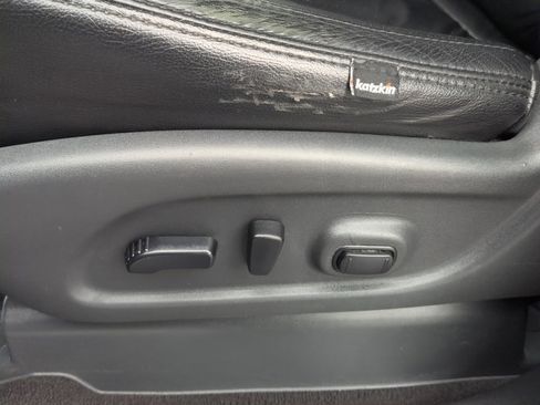 Used 2018 Nissan Titan SV w/ SV Convenience Package image 31