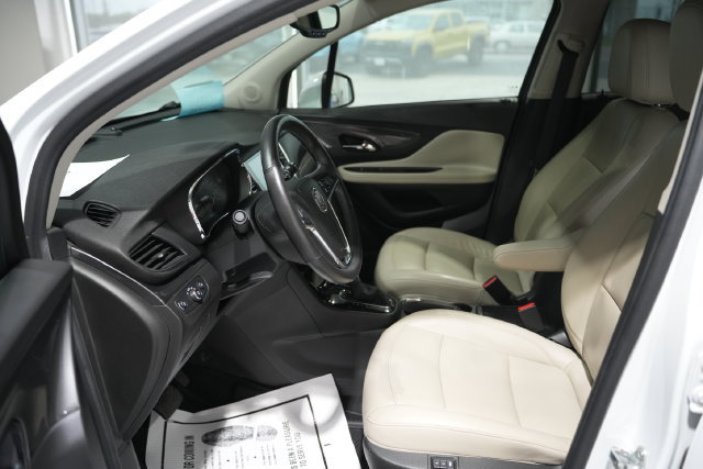 Used 2017 Buick Encore Essence w/ Experience Buick Package AWD/4WD image 24