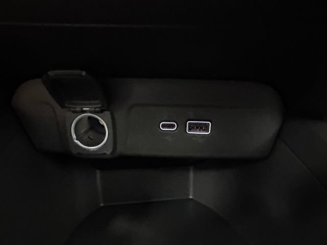 New 2026 Chevrolet Trax LS w/ LS Convenience Package FWD image 17