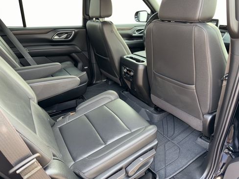 Certified 2024 Chevrolet Tahoe Z71 w/ Luxury Package AWD/4WD image 29