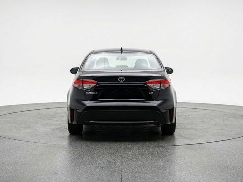 Used 2025 Toyota Corolla LE FWD image 7