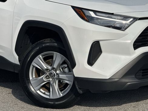 Used 2025 Toyota RAV4 XLE image 13