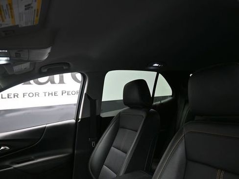 Used 2024 Chevrolet Equinox Premier FWD image 17