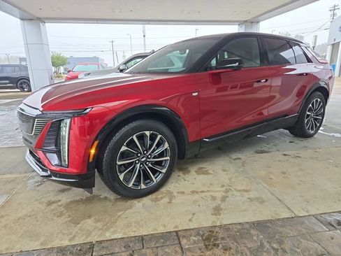 New 2026 Cadillac Lyriq Premium Sport image 1