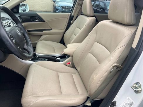 Used 2014 Honda Accord EX-L image 9