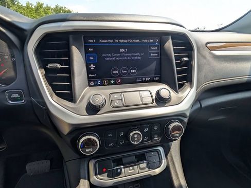 Used 2023 GMC Acadia SLE w/ Driver Convenience Package AWD/4WD image 9