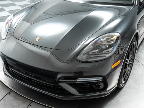Used 2017 Porsche Panamera Turbo AWD/4WD image 39