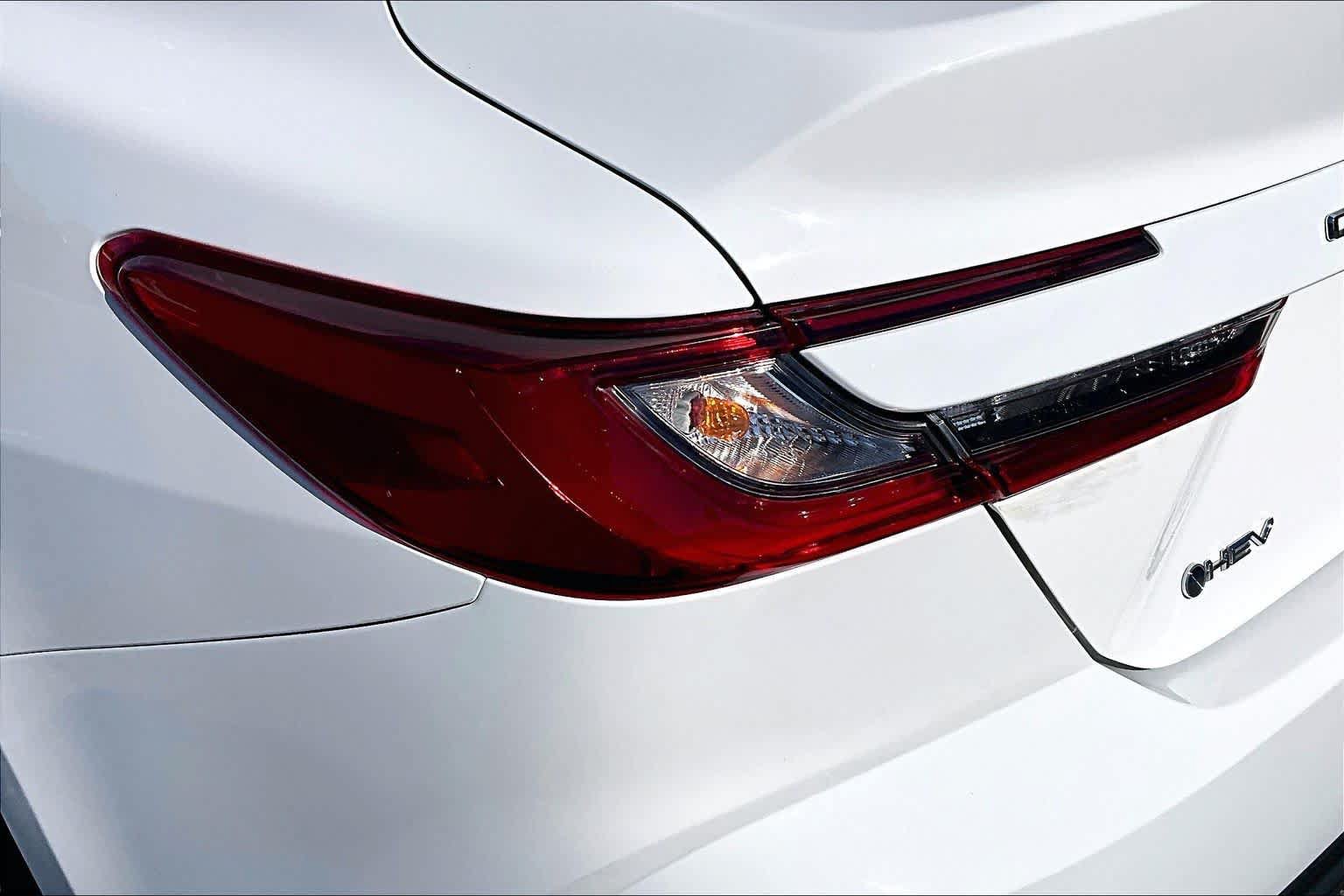 Certified 2025 Toyota Camry LE FWD image 28