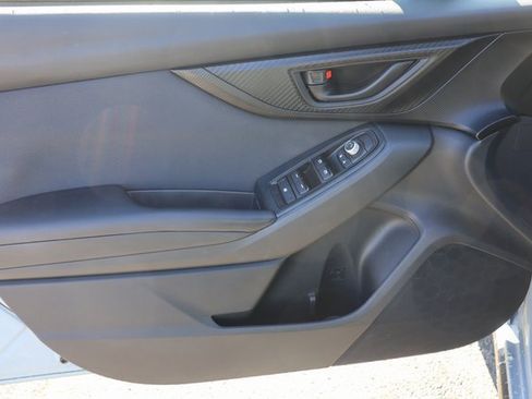 Used 2020 Subaru Crosstrek 2.0i Premium image 23