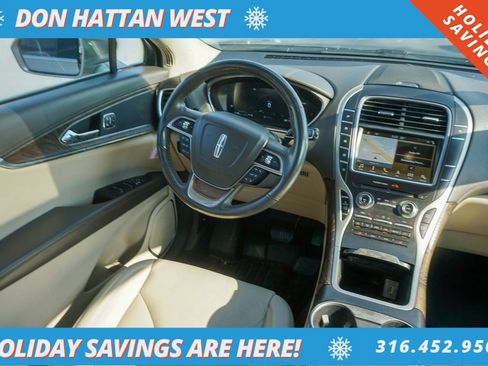 Used 2019 Lincoln Nautilus Select image 15