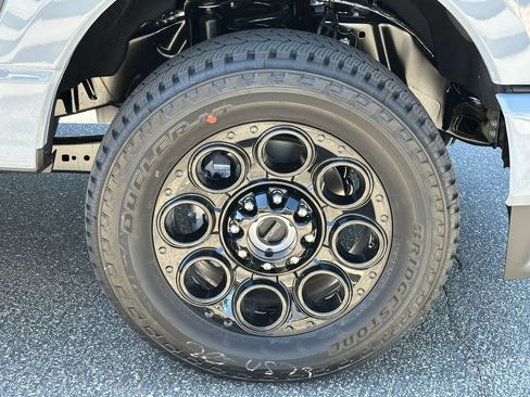 New 2026 Ford F250 Lariat w/ Black Appearance Package AWD/4WD image 14