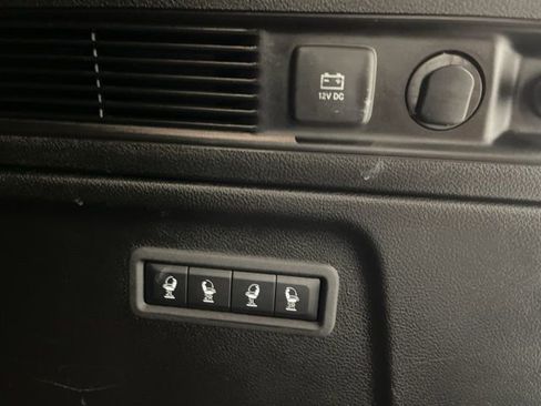 Used 2024 Jeep Wagoneer L Series II w/ Flexible Seating Group image 12