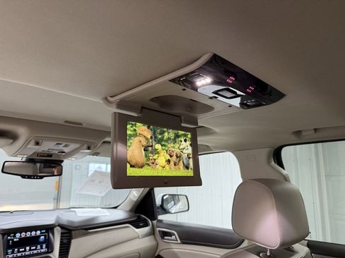 Used 2018 GMC Yukon XL Denali w/ Denali Ultimate Package image 24