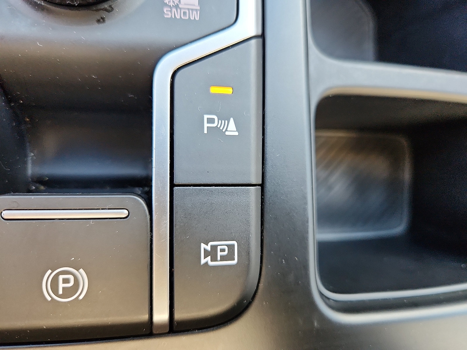 Certified 2025 Kia Sorento S w/ Panoramic Sunroof Package AWD/4WD image 28