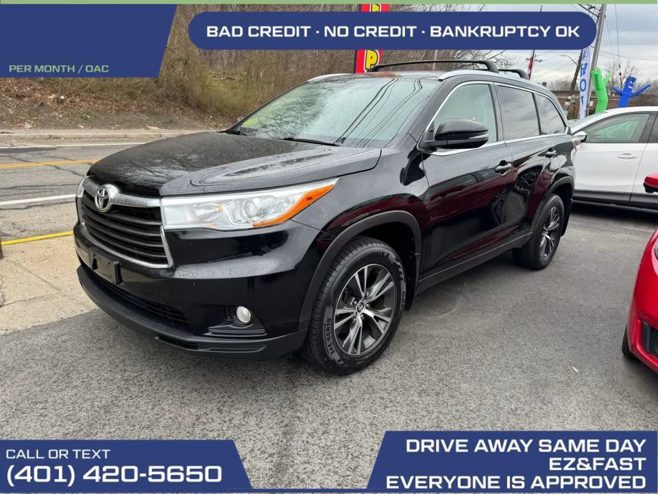 Used 2016 Toyota Highlander XLE AWD/4WD image 3