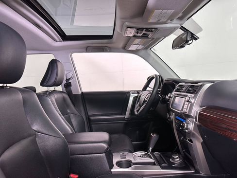 Used 2019 Toyota 4Runner Limited AWD/4WD image 17