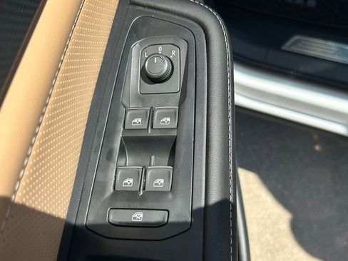 New 2026 Volkswagen Atlas Cross Sport SEL R-Line AWD/4WD image 18