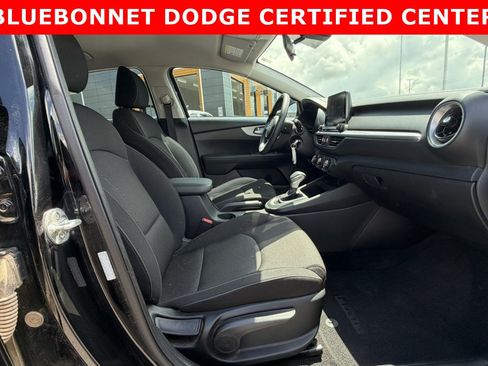 Used 2024 Kia Forte LX FWD image 19