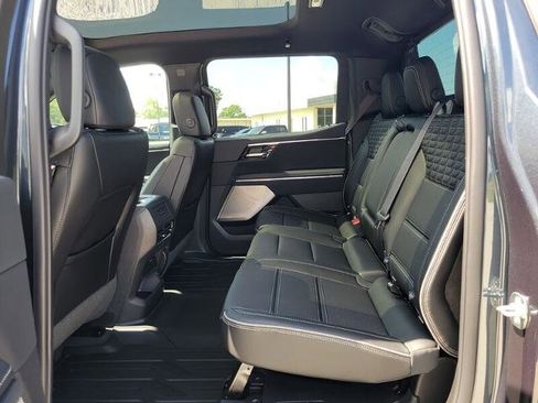 New 2025 GMC Sierra EV Denali image 30