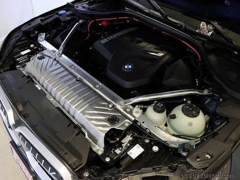 Used 2025 BMW X3 xDrive30i w/ Premium Package image 37