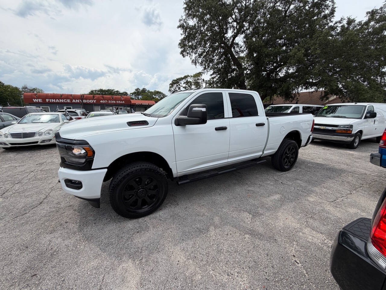 Used 2024 RAM 2500 Tradesman w/ Protection Group AWD/4WD image 6