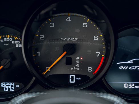 Used 2018 Porsche 911 GT2 RS RWD image 45