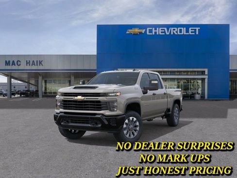 New 2026 Chevrolet Silverado 2500 Custom w/ Custom Value Package AWD/4WD image 8