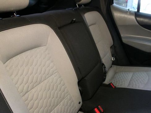 Used 2019 Chevrolet Equinox LT AWD/4WD image 14