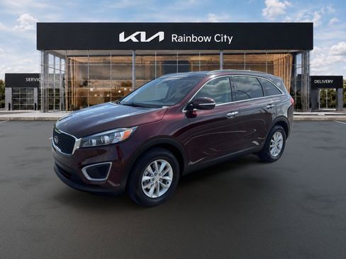 Used 2016 Kia Sorento FWD image 1
