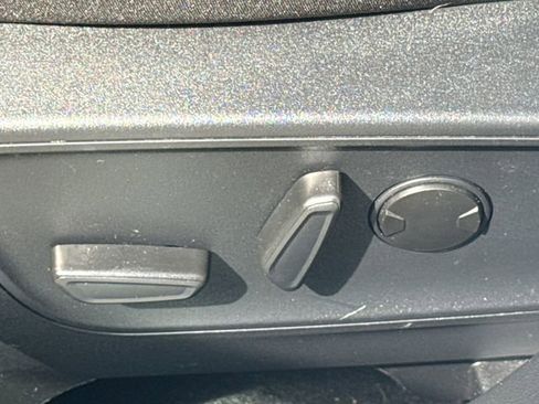 Used 2024 Ford Escape Active w/ Tech Pack #1 AWD/4WD image 21