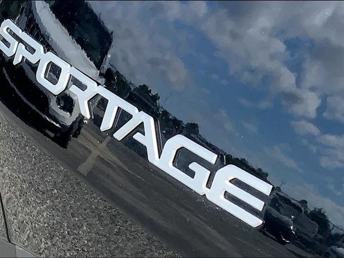 Used 2023 Kia Sportage X-Line w/ X-Line Premium Package image 9