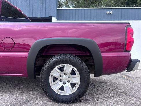 Used 2004 Chevrolet Silverado 1500 LS w/ Light Duty Power Package RWD image 11