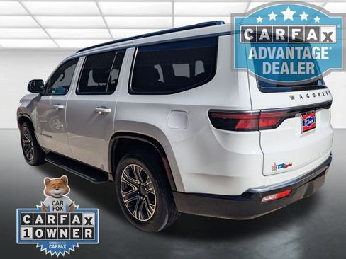 Used 2023 Jeep Wagoneer Series II w/ HD Trailer Tow Package image 2