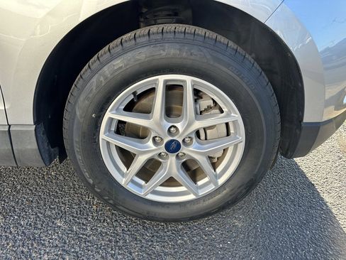 Used 2022 Ford Edge SEL w/ Convenience Package image 25