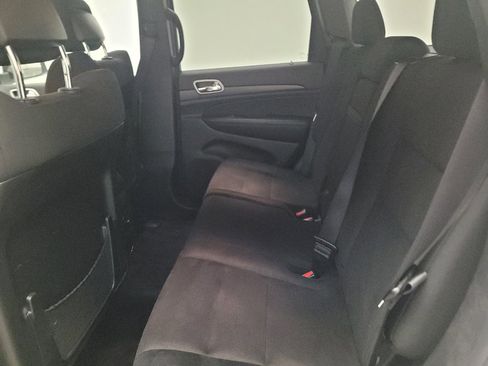 Used 2017 Jeep Grand Cherokee Laredo RWD image 18