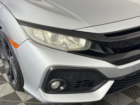 Used 2019 Honda Civic Sport image 11